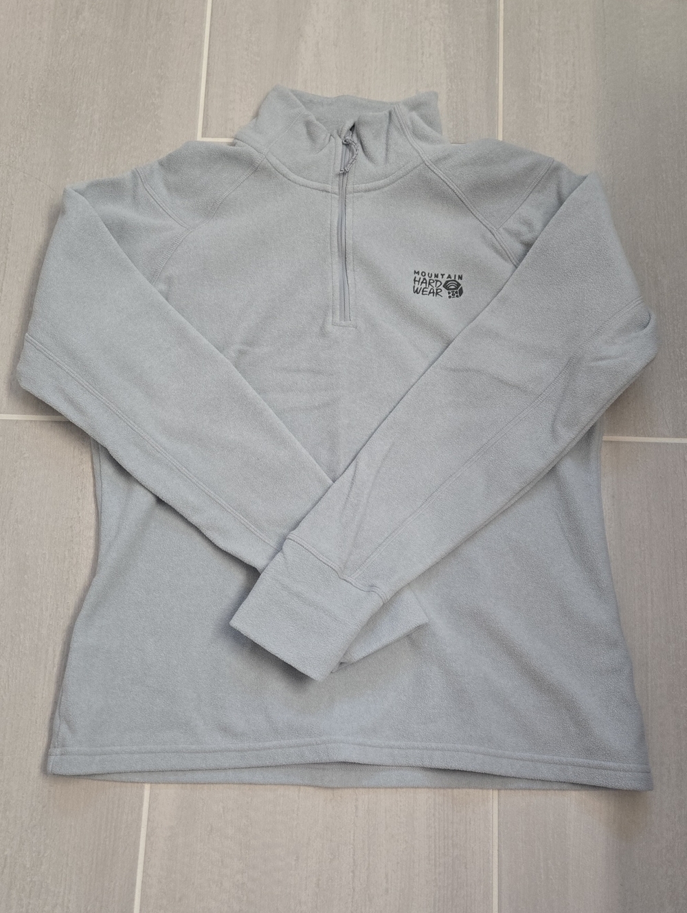 Women's Mountain Hardwear Light Gray Half-Zip Fleece Pullover L